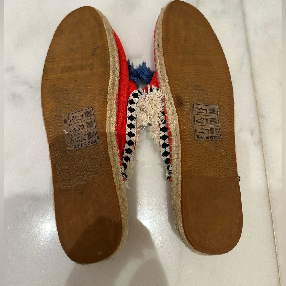Soludos Woven Espadrille Slides - Picture 2 of 3